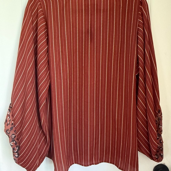 ANDTHEWHY x GOA Boho Print Blouse- Size Large - NWT - Picture 4 of 5